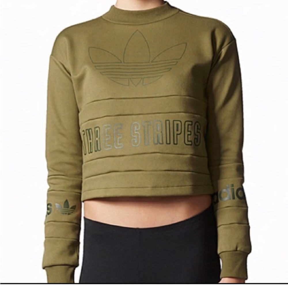 Adidas Top